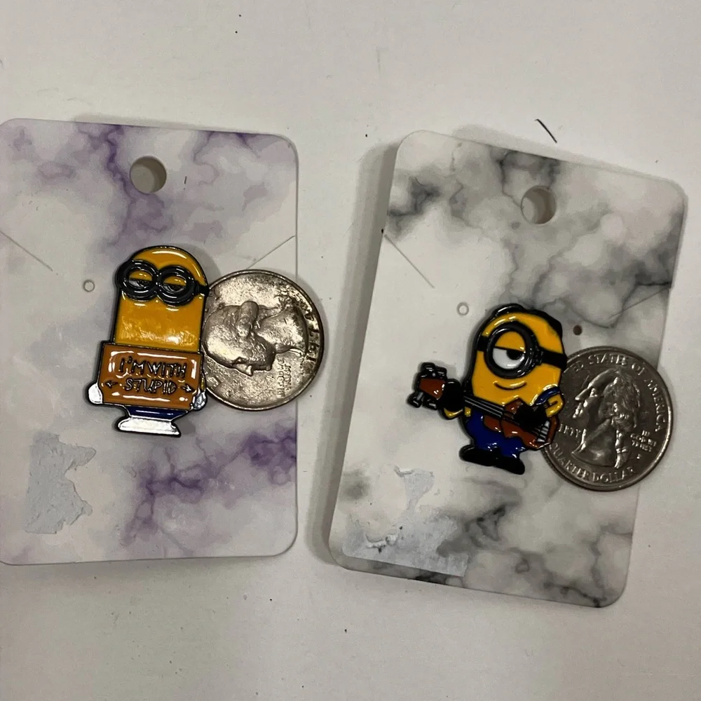 Minion Pins Set